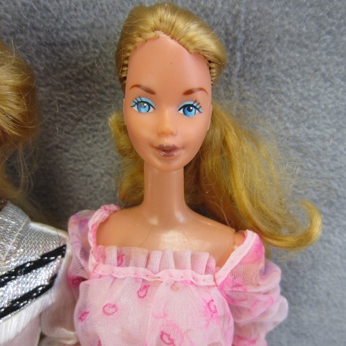 Barbie bambola bacio vintage rossetto gioco rossetto - Foto 18 di 24