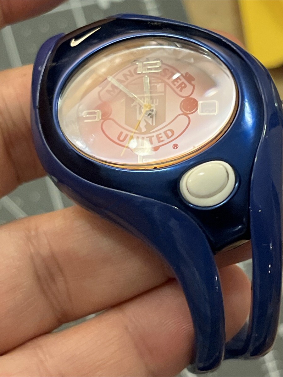 Nike Triax Manchester United Football Soccer watch blue Nike Triax Manchester United Football Soccer watch blue