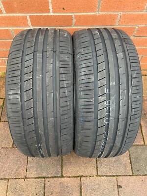 225/40/18、タイヤ＋ホイール 2 x 225/40R18 92Y XL ZEETEX 225 40 18 EXTRA LOAD TYRES 225/40R18 A