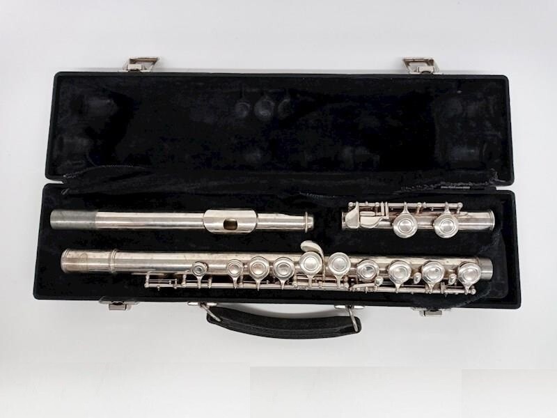 YAMAHA YFL-113フルート Yamaha LeBlanc Vito 113 Silver Flute With Case, Japan, Good
