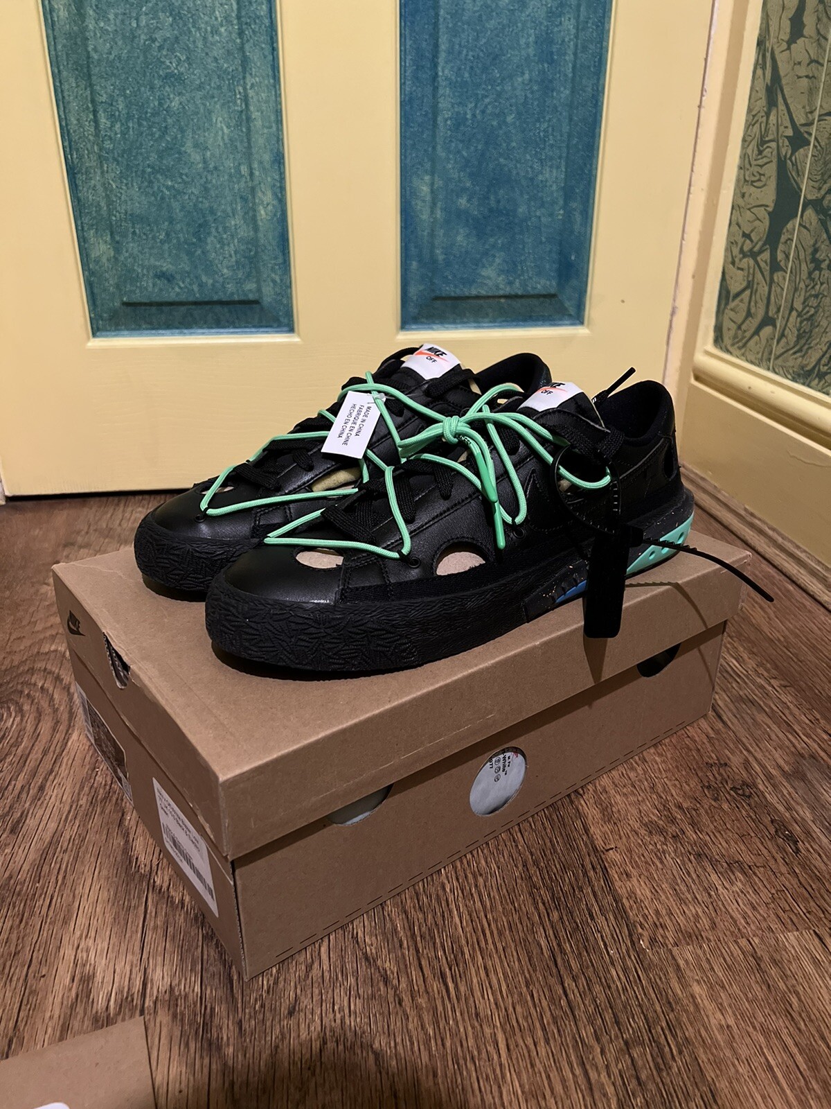 OFF WHITE X NIKE Nike x OFF WHITE Blazer Low 77 ""Nero Verde Elettro"" UK10 5