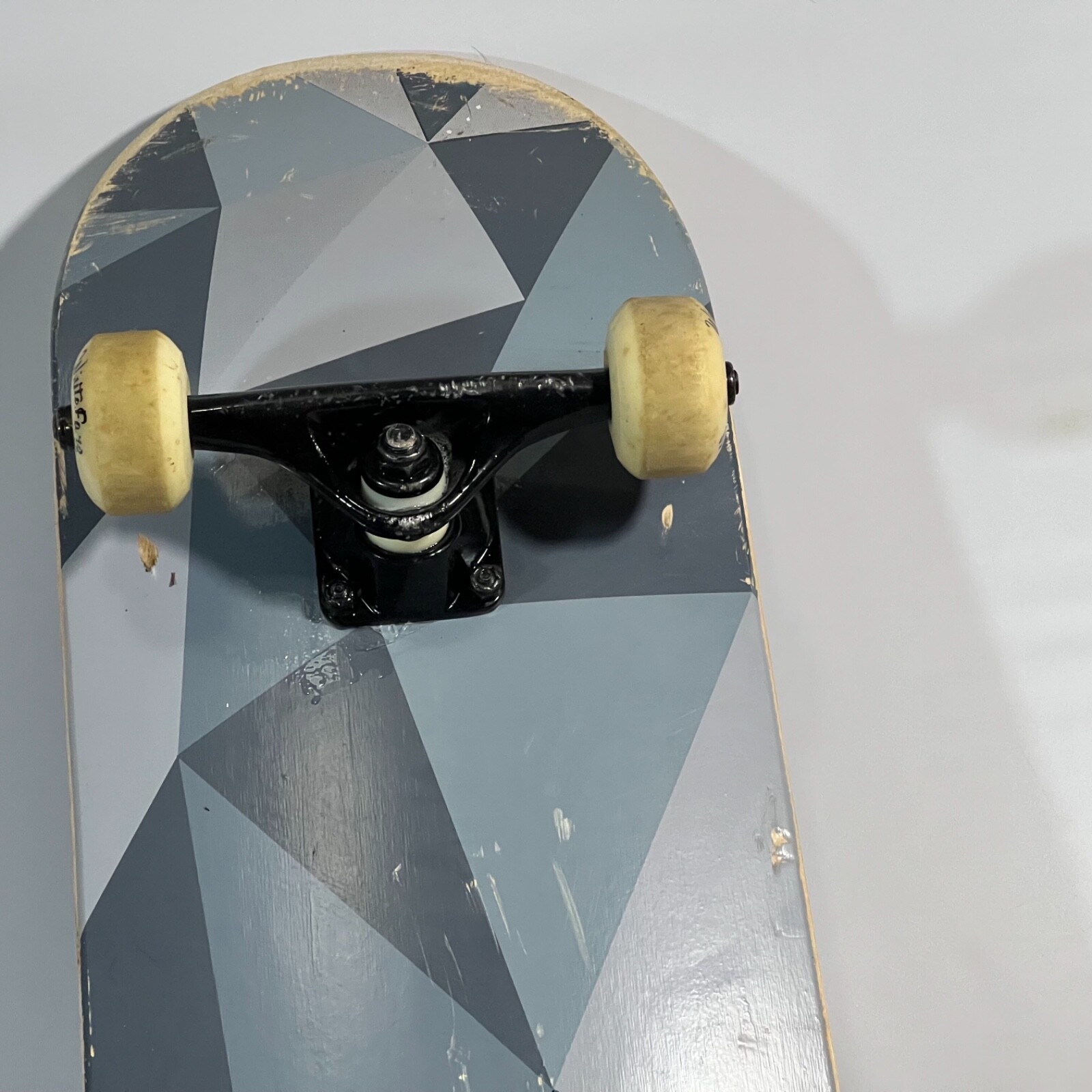 Picture 4 of 6
