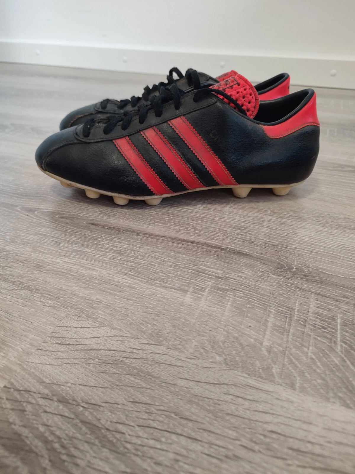Scarpe da calcio Adidas Chille vintage anni 70 80 made in West Germany tacchetti