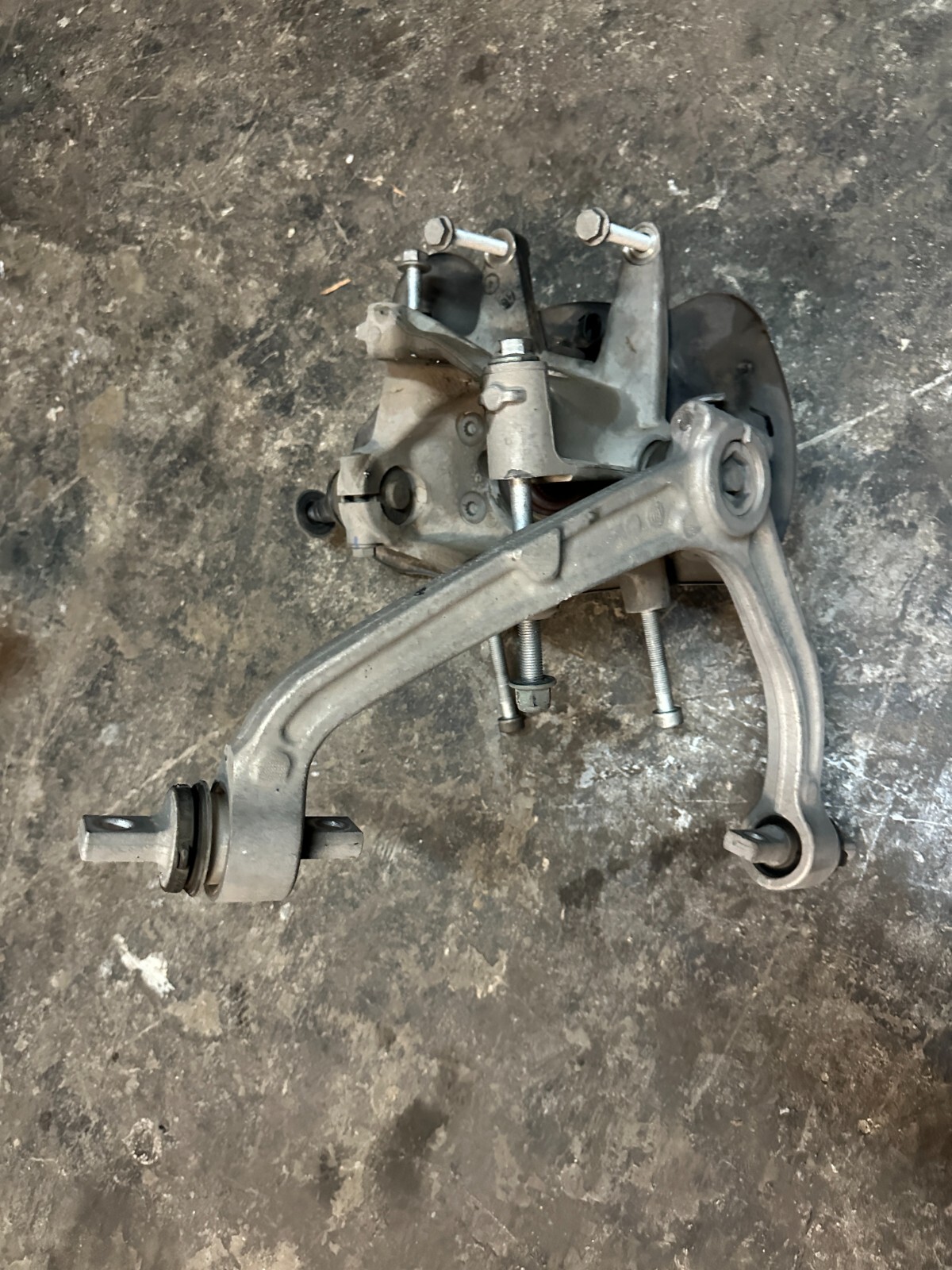 2018 AUDI R8 SPYDER REAR LEFT DRIVER SUSPENSION KNUCKLE CONTROL ARM OEM