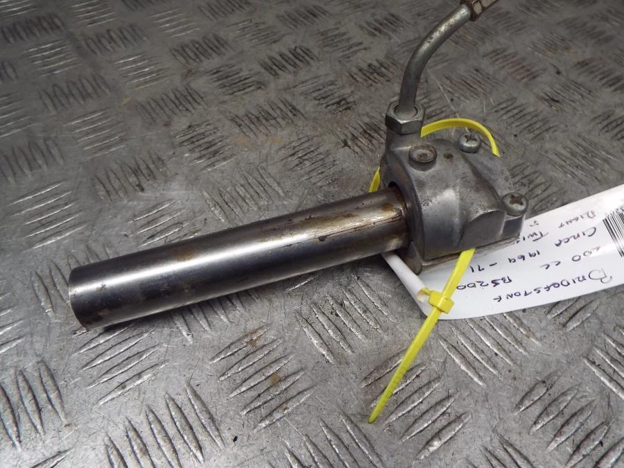 Bridgestone 200cc BS200 Twin 1969-1971 mango giratorio derecho y carcasa  Foto 4 de 4