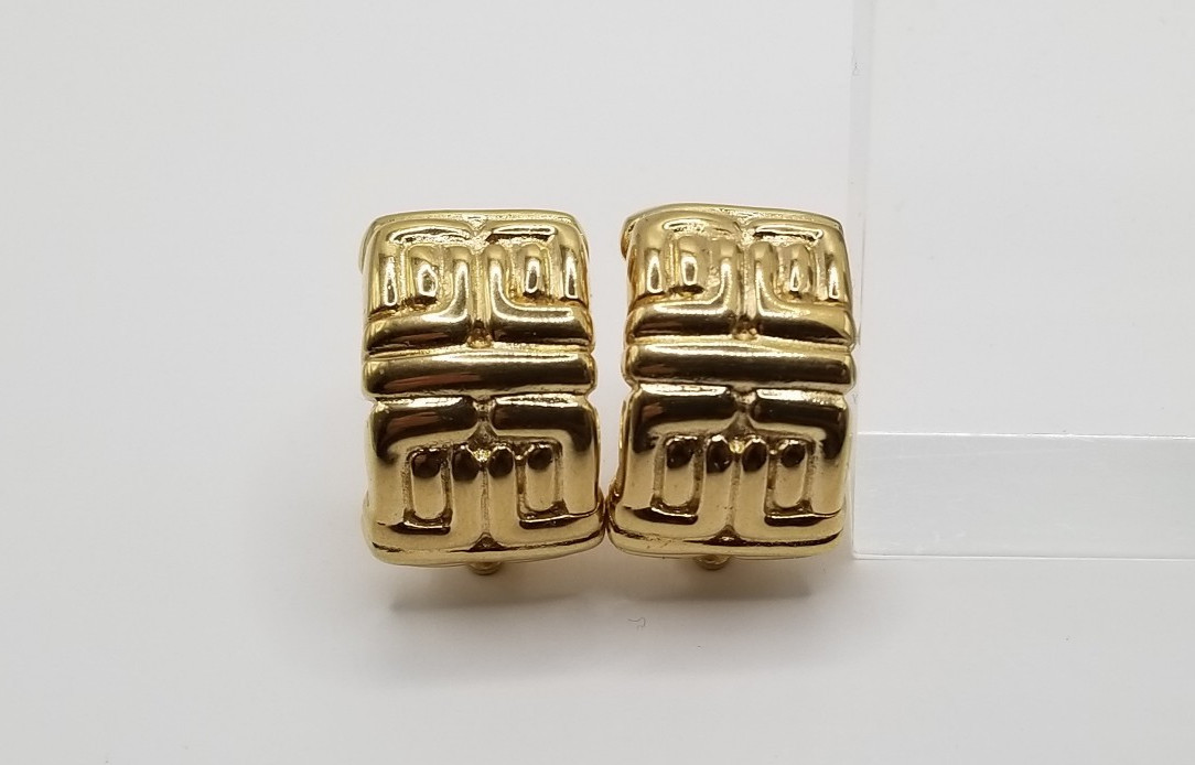 Vintage Givenchy Paris New York Logo Hoop Gold Tone Clip on Earrings thumbnail 3