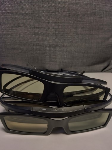 Lot of 4 Genuine SSG5100GB 3D Glasses For Samsung SSG-5100GB