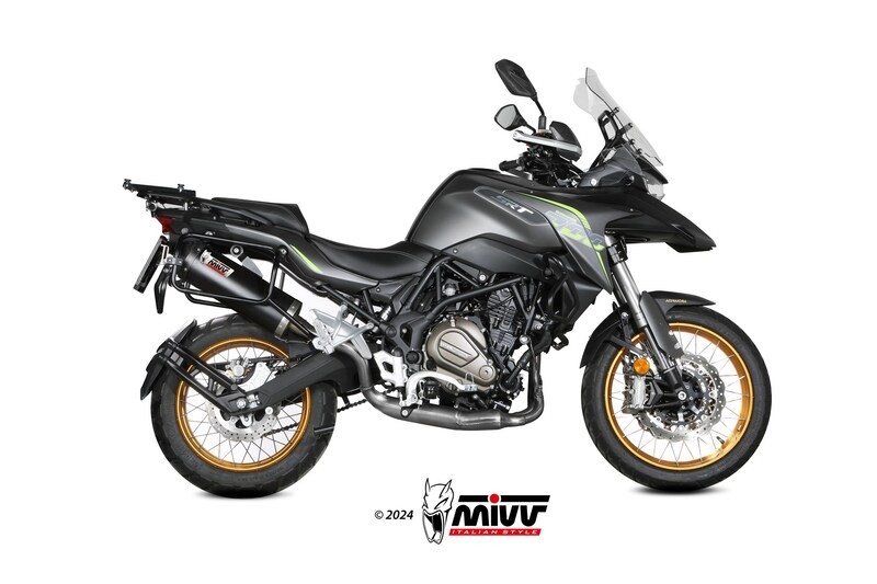 Échappement MIVV Oval en carbone pour moto sportive de route