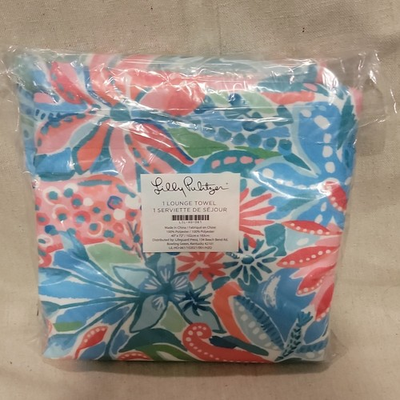 #ad Lilly Pulitzer Lounge Towel 40 x 72 Floral Multicolor LIL HO 061 Pink Blue $28.50