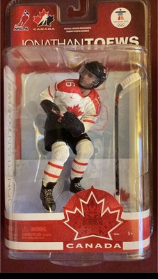 McFarlane Figur Jonathan Toews Canada 2010 Vancouver Gold Medalist