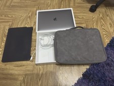 Apple MacBook Pro 13 (M1