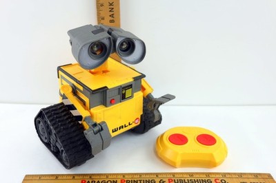 Mattel Disney Pixar Wall-E Hello RC Figure W/Remote Robot Talking Moves WORKS