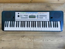 Yamaha YPT-255 Electronic Keyboard with Power Adapter. Fully Working