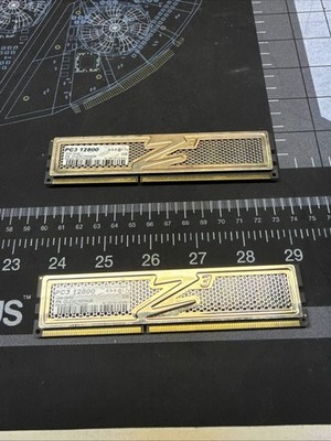OCZ Technology DDR3 2GB DIMM 1600 MHz SDRAM Memory (OCZ3G1600LV4GK)