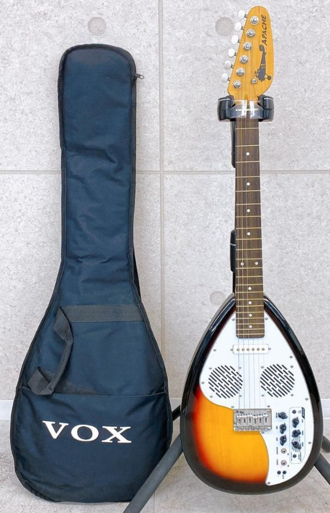 VOX APACHE-1 Teardrop Type Electric Travel Guitar 3-Tone Sunburst
