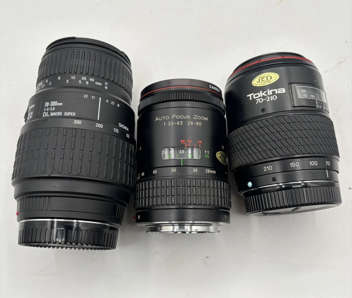 Sigma Zoom AF-APO Auto Focus f=70-210mm 1:3.5-4.5 lens for Minolta SLR w/extras