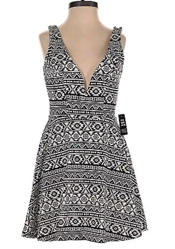 aztec black and white dress Womens Express Print & Size Medium NWT nov2025exclusions Lita | Black Twisted Style:Turquoise (not shown) or casual gatherings