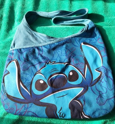 Disney Stitch Umhängstofftasche Türkis mit zwei Fächern mit Magnetknopf 