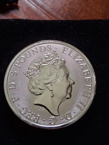 2 OZ. 0.999 Fine Silver Round ,Yale Of Beaufort  From The Royal Mint