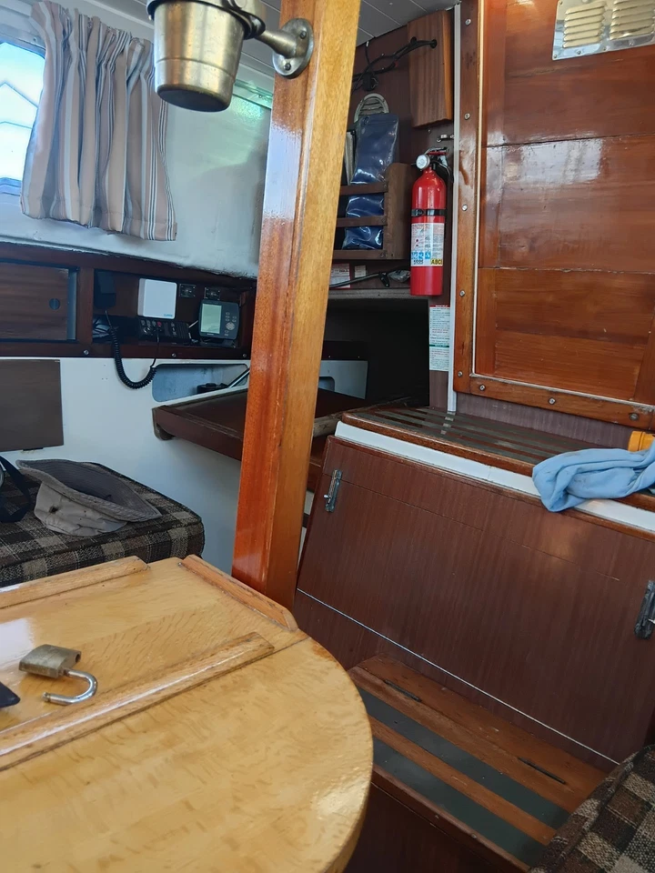 sailing boat yacht used sails - Image 2 of 4