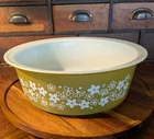 Vintage Pyrex 4 Qt Big Bertha Spring Blossom Green Crazy Daisy Dish #664 NO LID