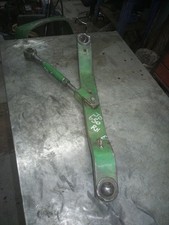 John Deere 650 Tractor 3 Point Lower Lift Arm With Lift Link. (rh)