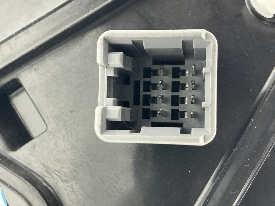 SPECCHIETTO RETROVISORE SINISTRO PER HYUNDAI iX20 Serie 876101K020 (10>19) - Immagine 2 di 4