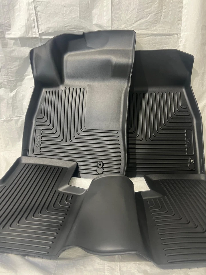 Weatherbeater Floor Mat Fits 2020-2025 Nissan Sentra Front & 2nd Row 3-pc Black Foto 2 de 4