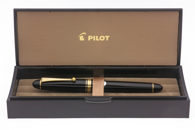 新品未使用！ PILOT万年筆 CUSTOM742 PILOT Custom 742 Fountain Pen - Black | PenSachi - Japan
