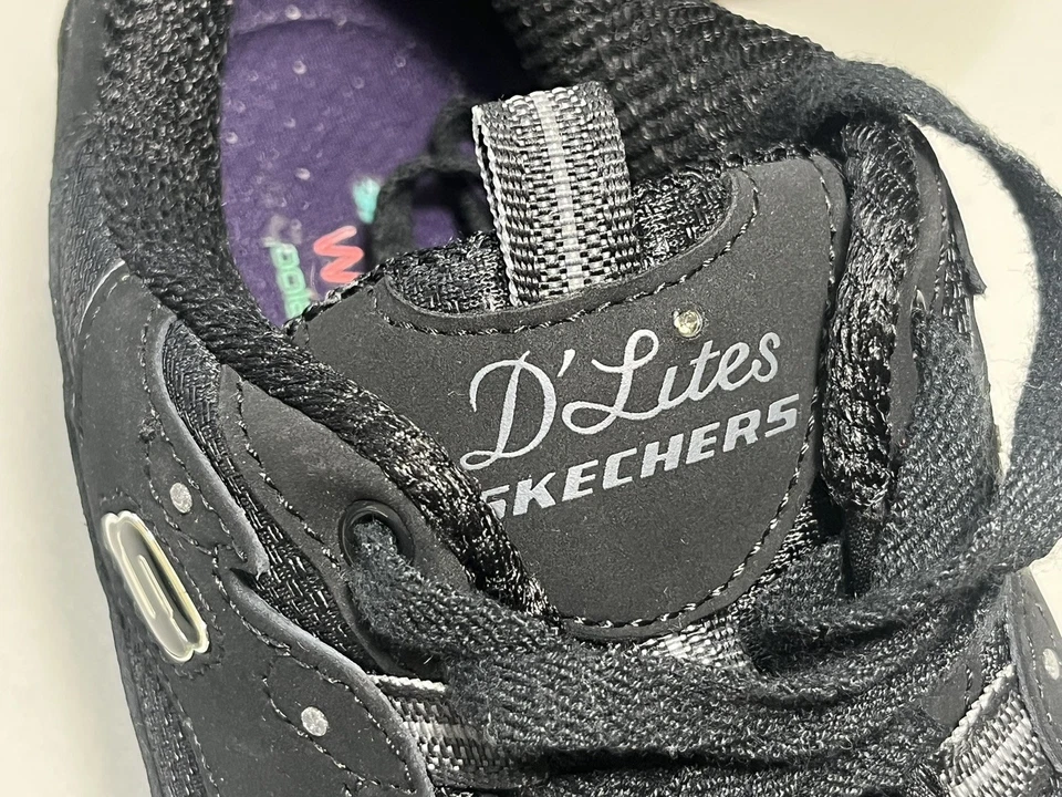 Espuma de memória feminina SKETCHERS D’Lites refrigerada a ar US7 preta SN 11930EW - Imagem 3 de 4