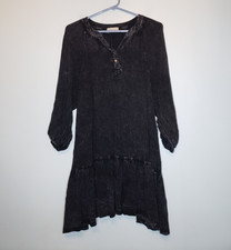 Altar'd State Women M Mini Dress Tiered  Dark Gray 3/4 Sleeve V Neck Rayon Boho 