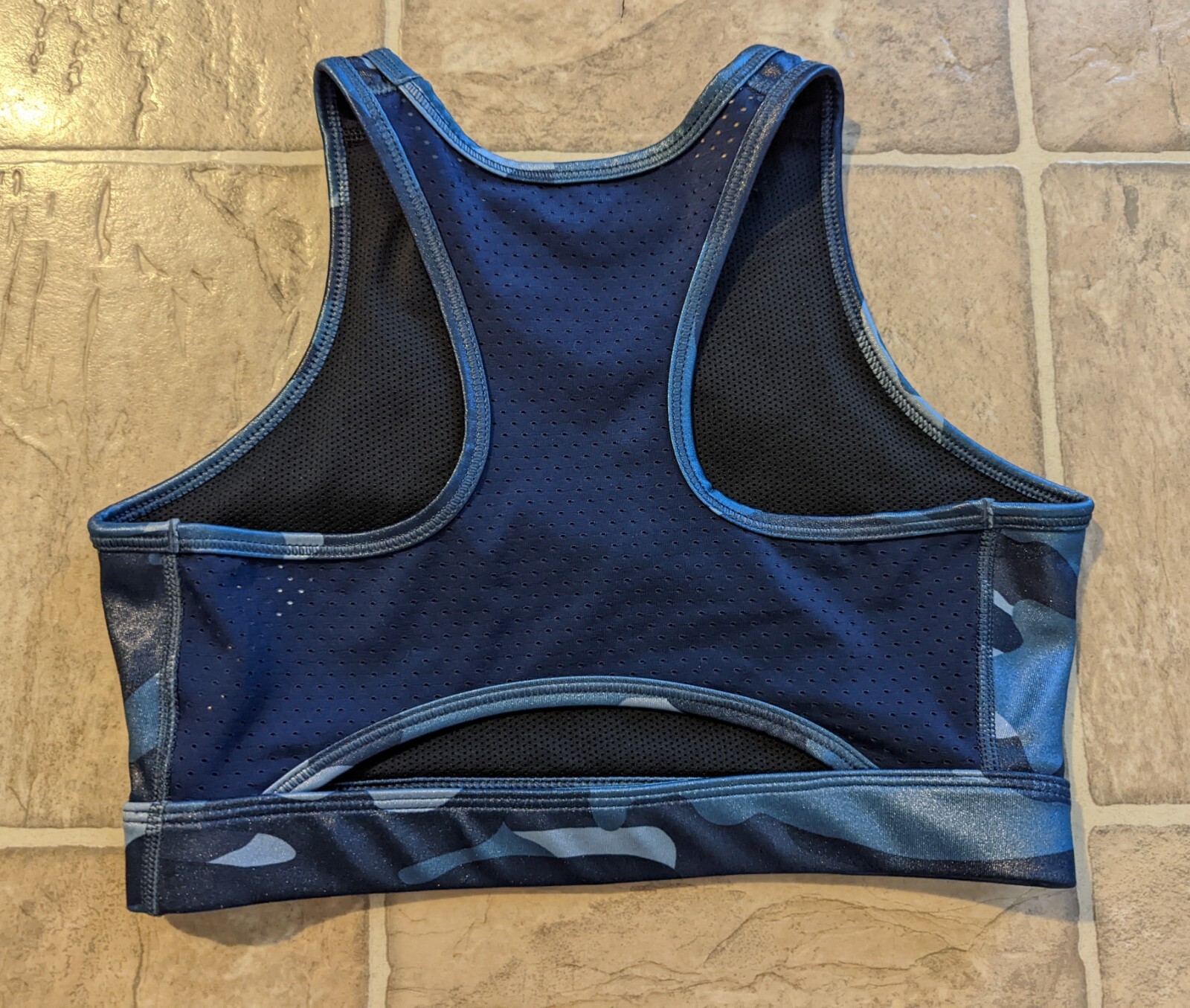 Nike sz XS High Neck Swoosh Camo Sports Bra blues dd1199 4617 | eBay