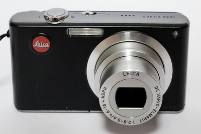 LEICA C-LUX2 ライカ　コンデジ　コンパクトデジタルカメラ　充電器付属 LEICA C-LUX2 ライカ コンデジ コンパクトデジタルカメラ 充電器付属