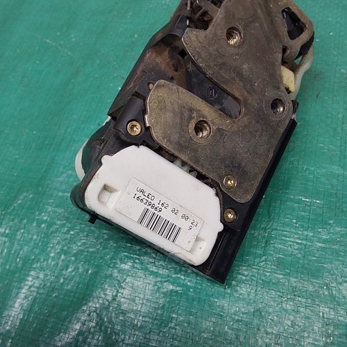 2002-2007 Buick Rendezvous LH Left Rear Door Lock Latch Actuator OEM 16639869 - Picture 6 of 6