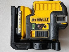 DEWALT 12V MAX Cross Line Laser Level Red Self  Leveling 2 Spot 1 DOT