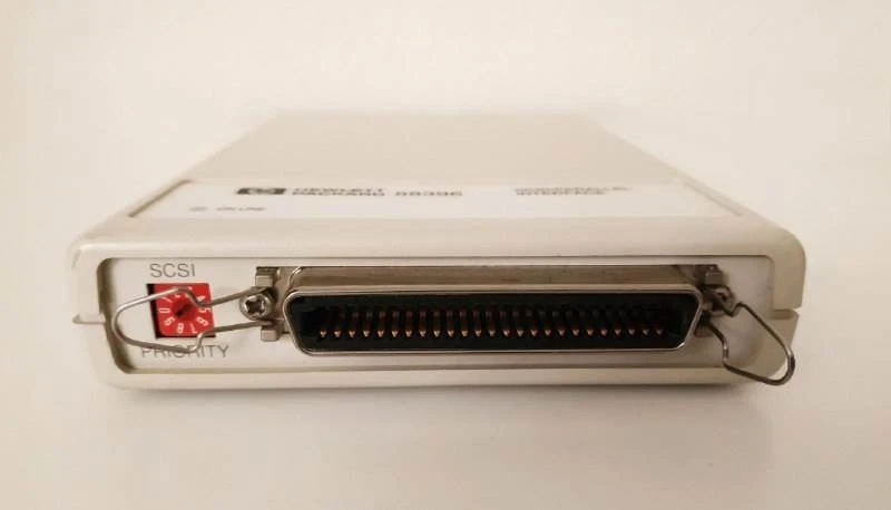 HP HEWLETT PACKARD 88396 SCSI / PARALLEL INTERFACE WITH POWER SUPPLY - VERY RARE - Image 3 of 4