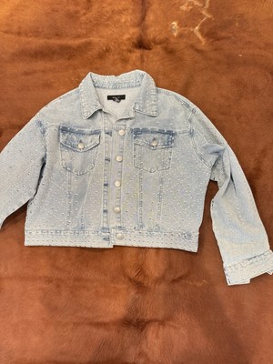 Forever 21 Los Angeles Women's Distressed Blue Denim Jacket; S