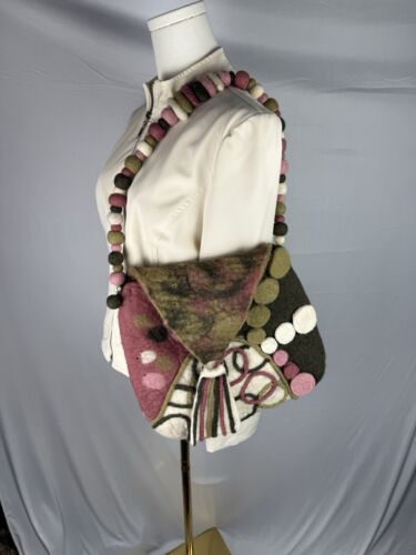 Rising Tide 100% Boiled Wool Boho Pink Green Circles Pom Pom Shoulder Bag Whimsy - Picture 9 of 14