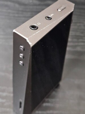 Astell & Kern A&norma SR15 Portable Digital Audio Player Grey Good