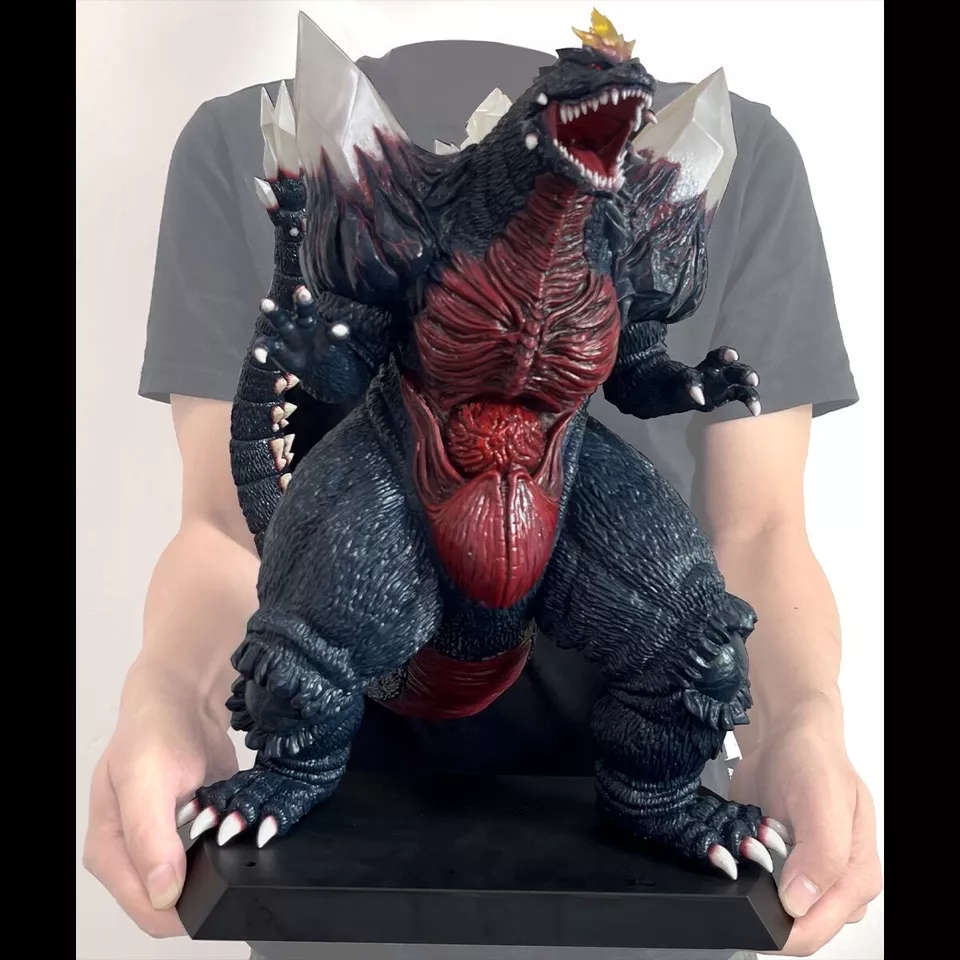 Megahouse UA Monsters SPACEGODZILLA Statue Godzilla Toho w/LED, Roar Sound - Image 3 of 4