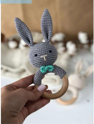HÄKELANLEITUNG PAPIERKOPIE süßer Osterhase Baby Rassel Amigurumi 4fädig Garn 172
