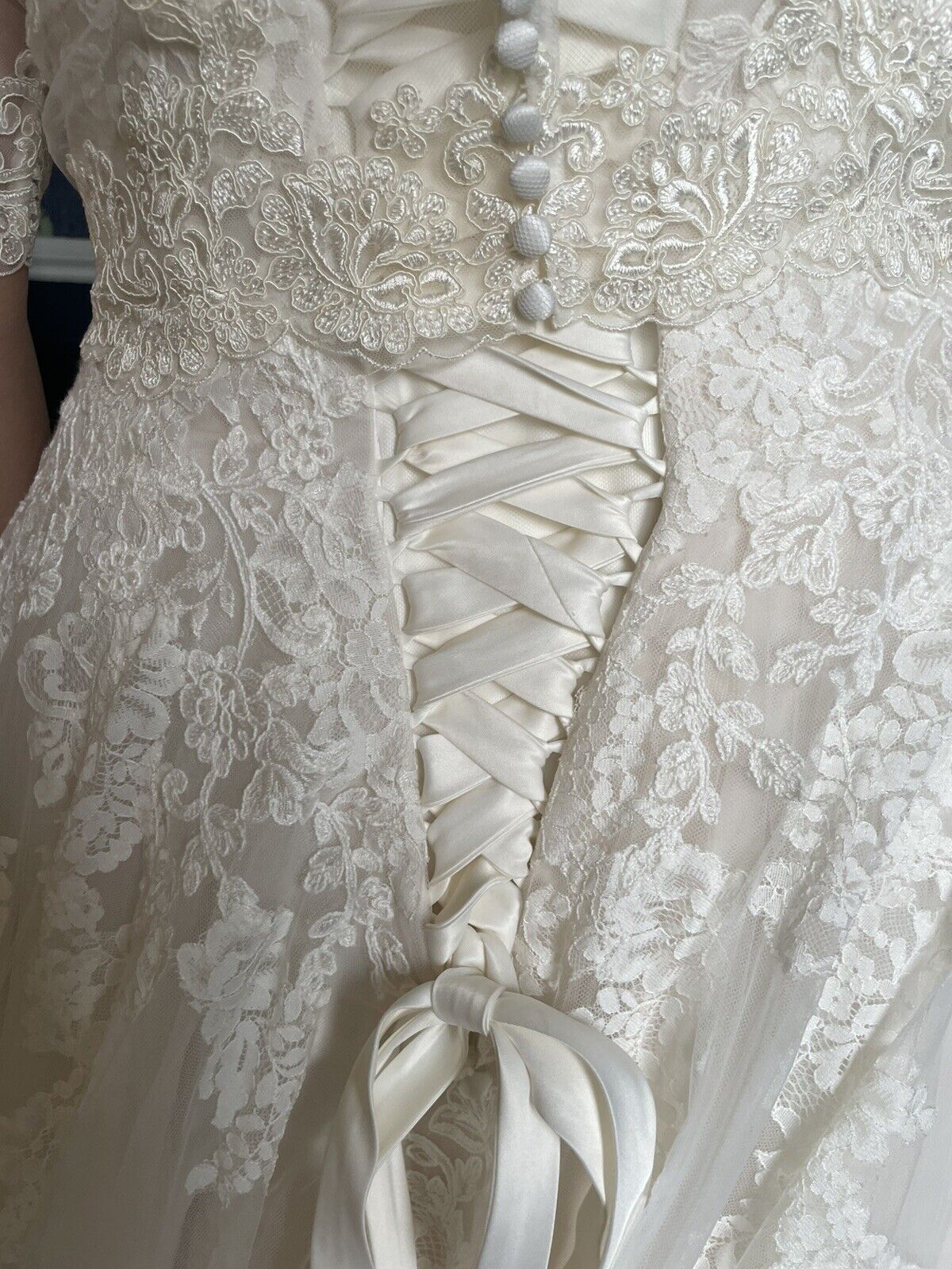 Picture 6 of 24