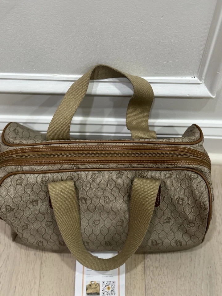 Pre Loved VINTAGE Dior Honeycomb Coated Canvas Leather Beige Logo Tote Bag COA - Image 3 of 4