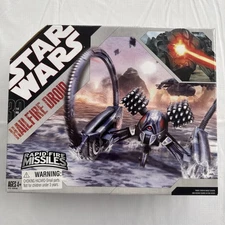Hasbro Action Figure Hailfire Droid w/Rapid Fire Missiles New