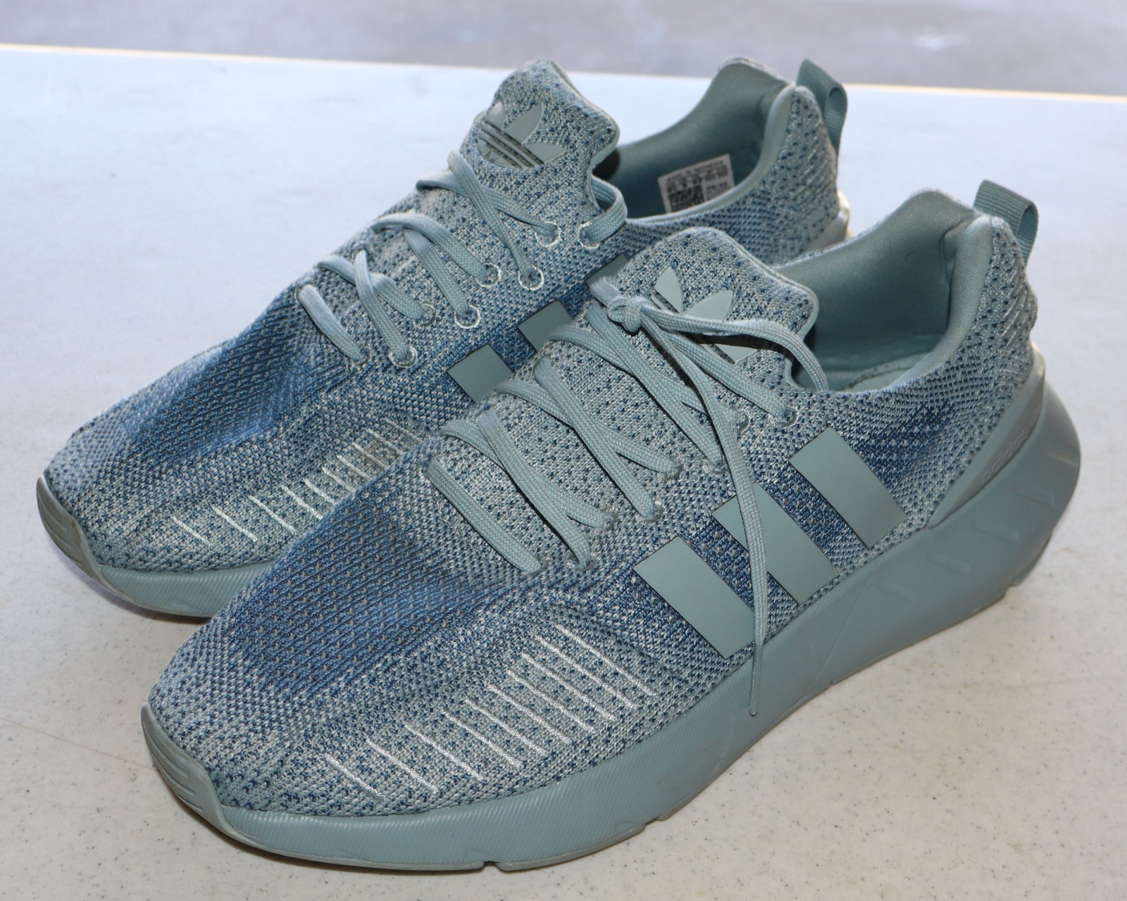 Men's Adidas Swift Run Sky Running Shoes - Size 9.5 - Light Blue