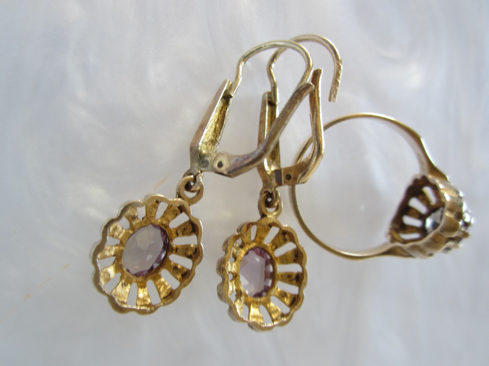 BEAUTIFUL VINTAGE SOLID 14K SOLID GOLD SAPPHIRE E… - image 8