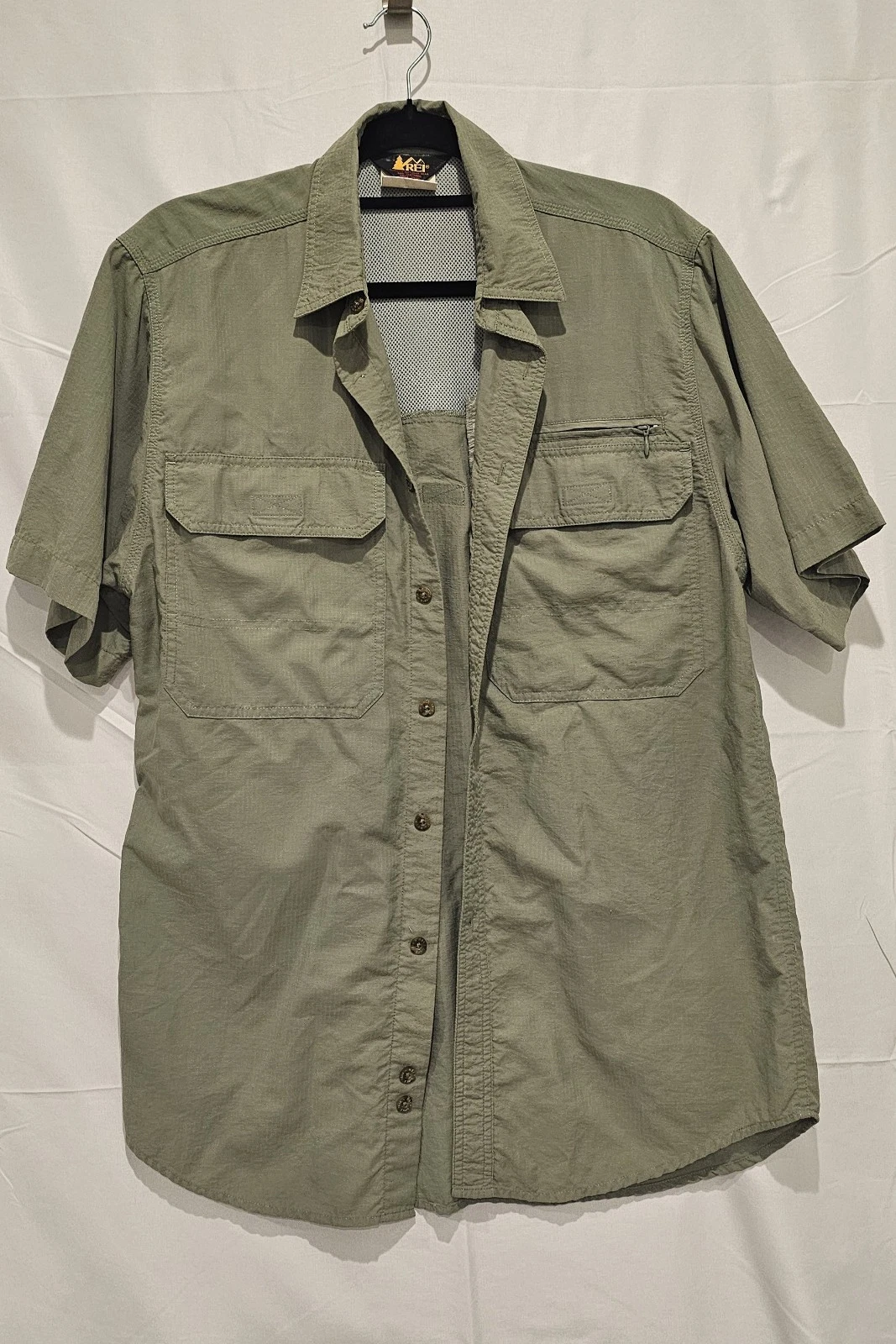 Vintage REI Co-Op Men's Short Sleeve Button Up Shirt, Hiking Gorp Green