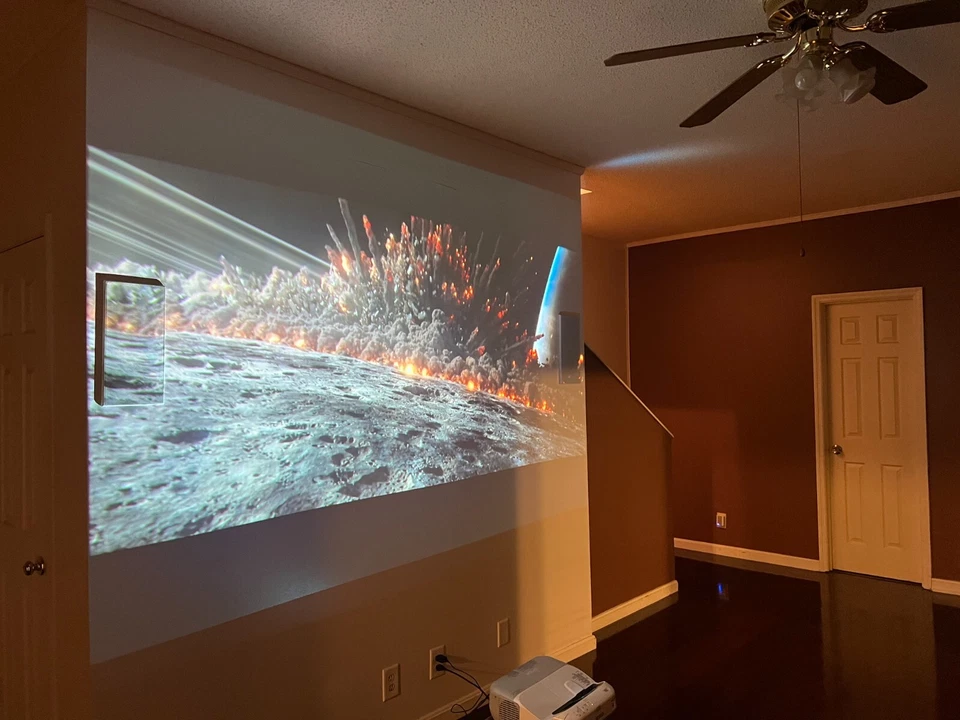 EPSON 470W SHORT THROW PROJECTOR (6 Months Warranty) - Image 3 of 4