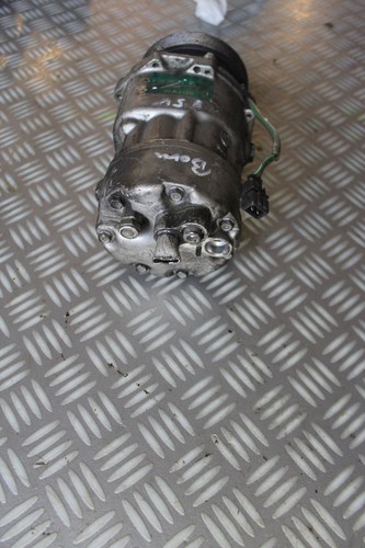 Kompressor Klimaanlage 1j0820803a VW Bora Variant 1.8 5V Turbo 1 J - Bild 2 von 6