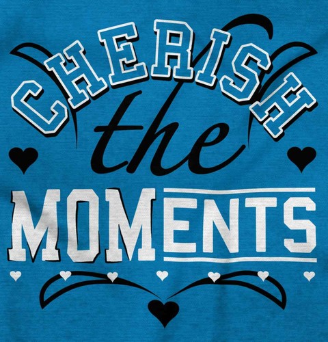 Cute Mother's Day Gift Cherish The Moments Womens Graphic Crewneck T Shirt Tee - 第 2/14 張圖片
